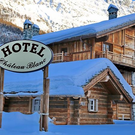 Relais Du Chateau Blanc La Thuile Exterior photo