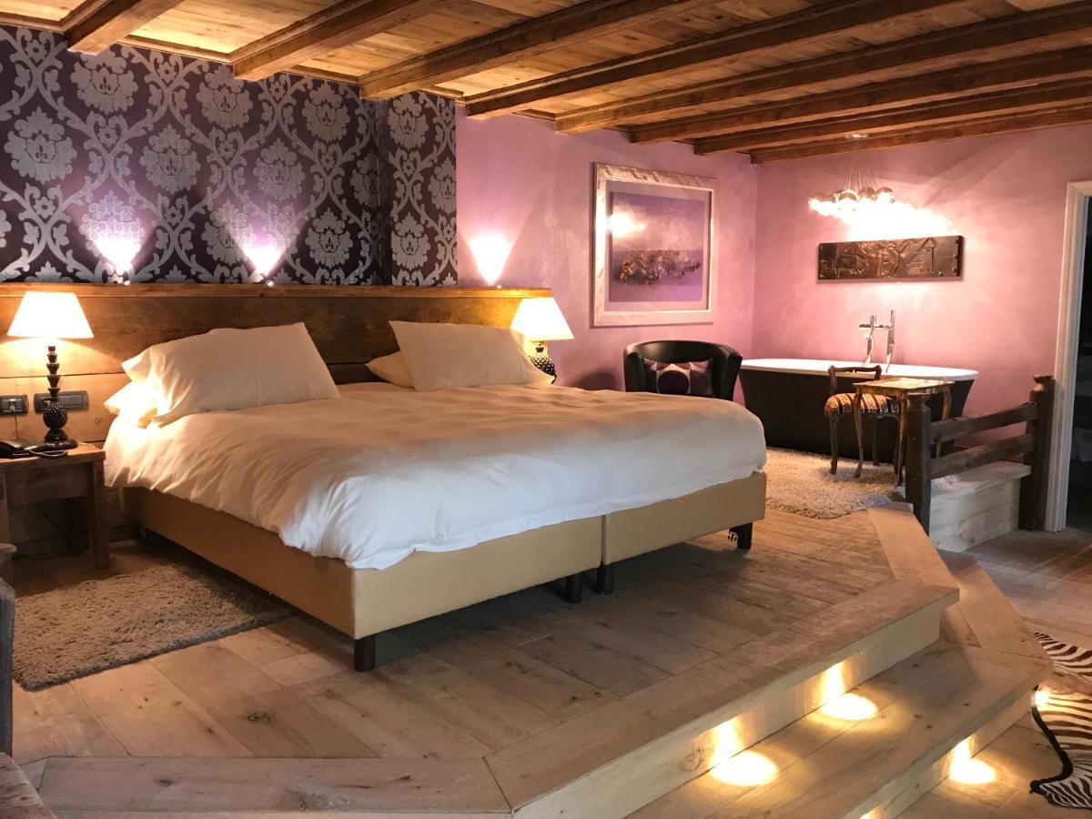 Relais Du Chateau Blanc La Thuile Exterior photo